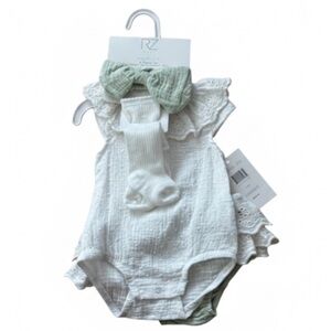 Rachel Zoe White and Green Baby Set